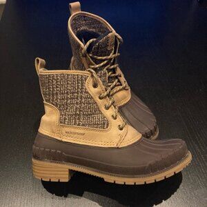 Women's Kamik Sienna Mid Boots Size 9 Brown Tan Waterproof